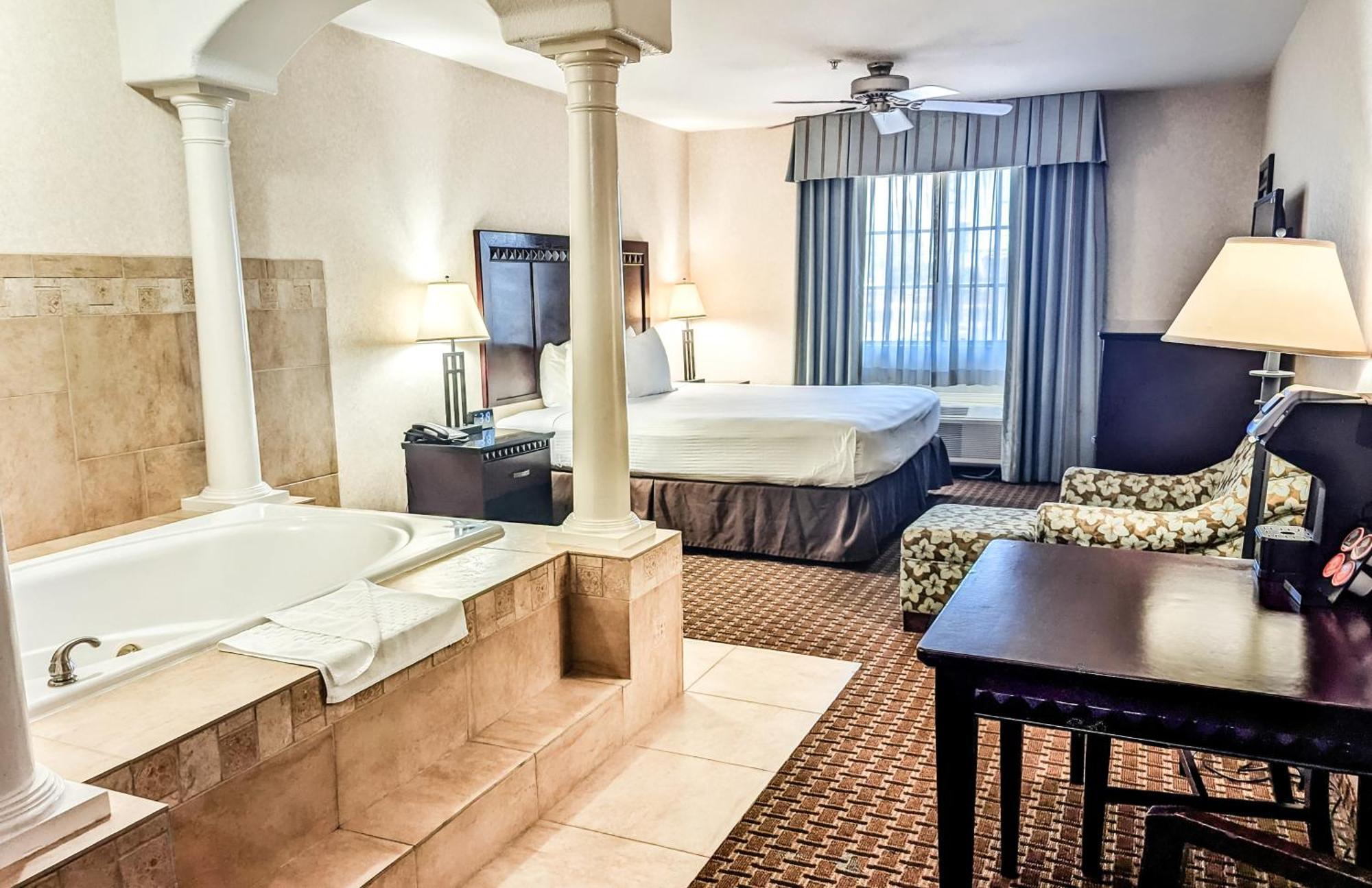 Best Western Plus Main Street Inn Brawley Buitenkant foto