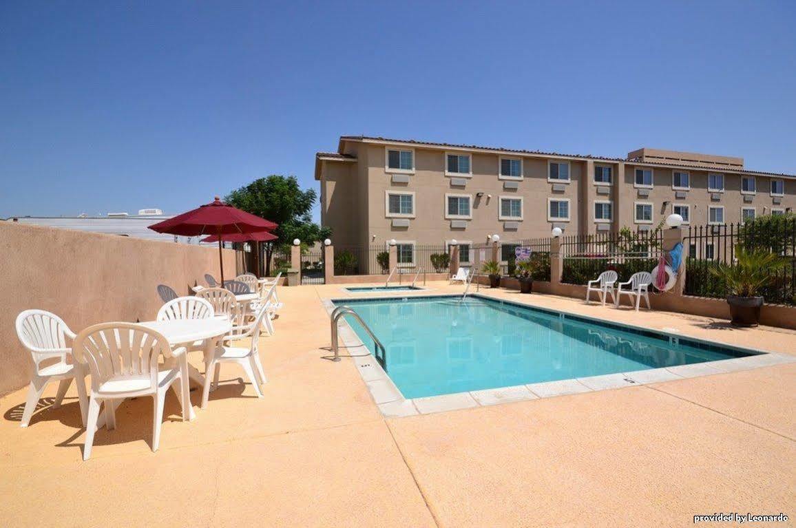 Best Western Plus Main Street Inn Brawley Buitenkant foto